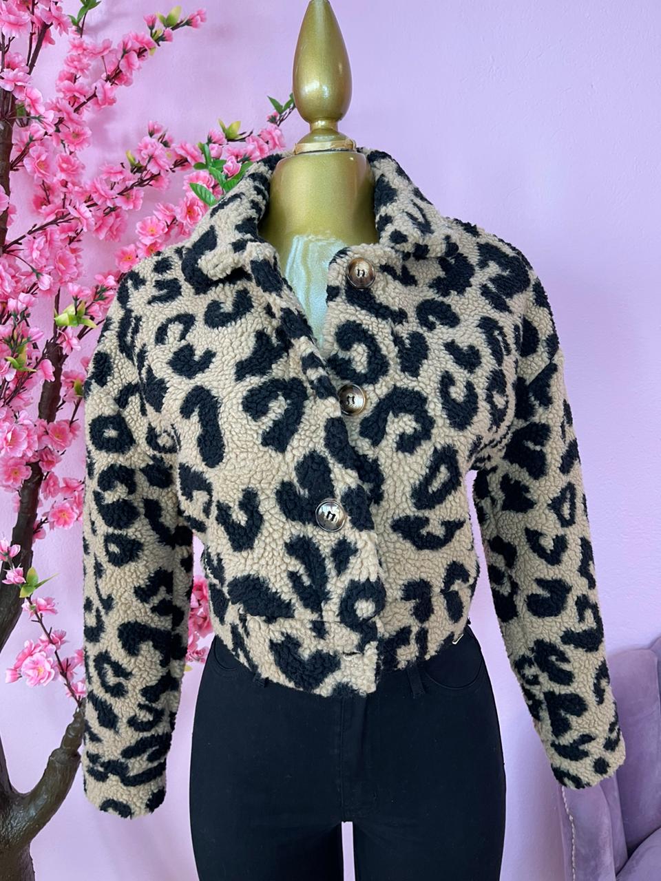 Chamarra discount de leopardo