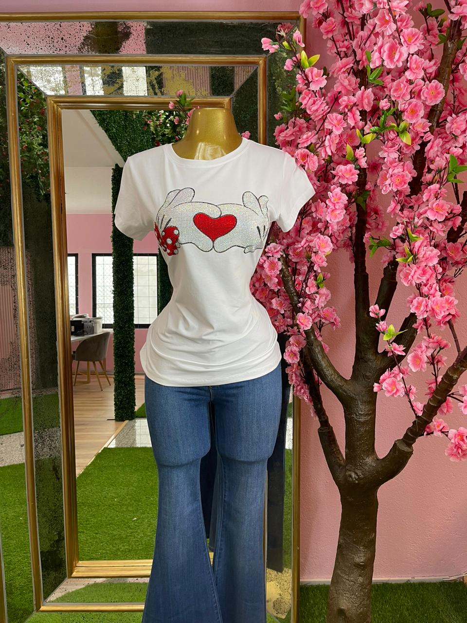 PLAYERA TEE MANOS LOVE BRILLOS