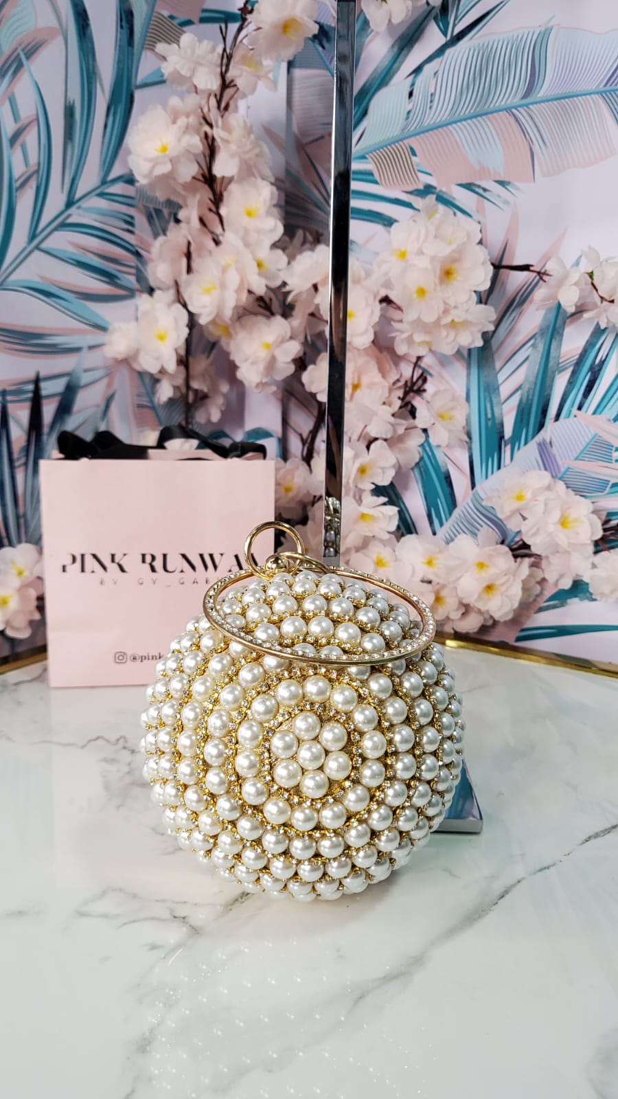 BOLSO ESFERA CON PERLAS Y DIAMANTES
