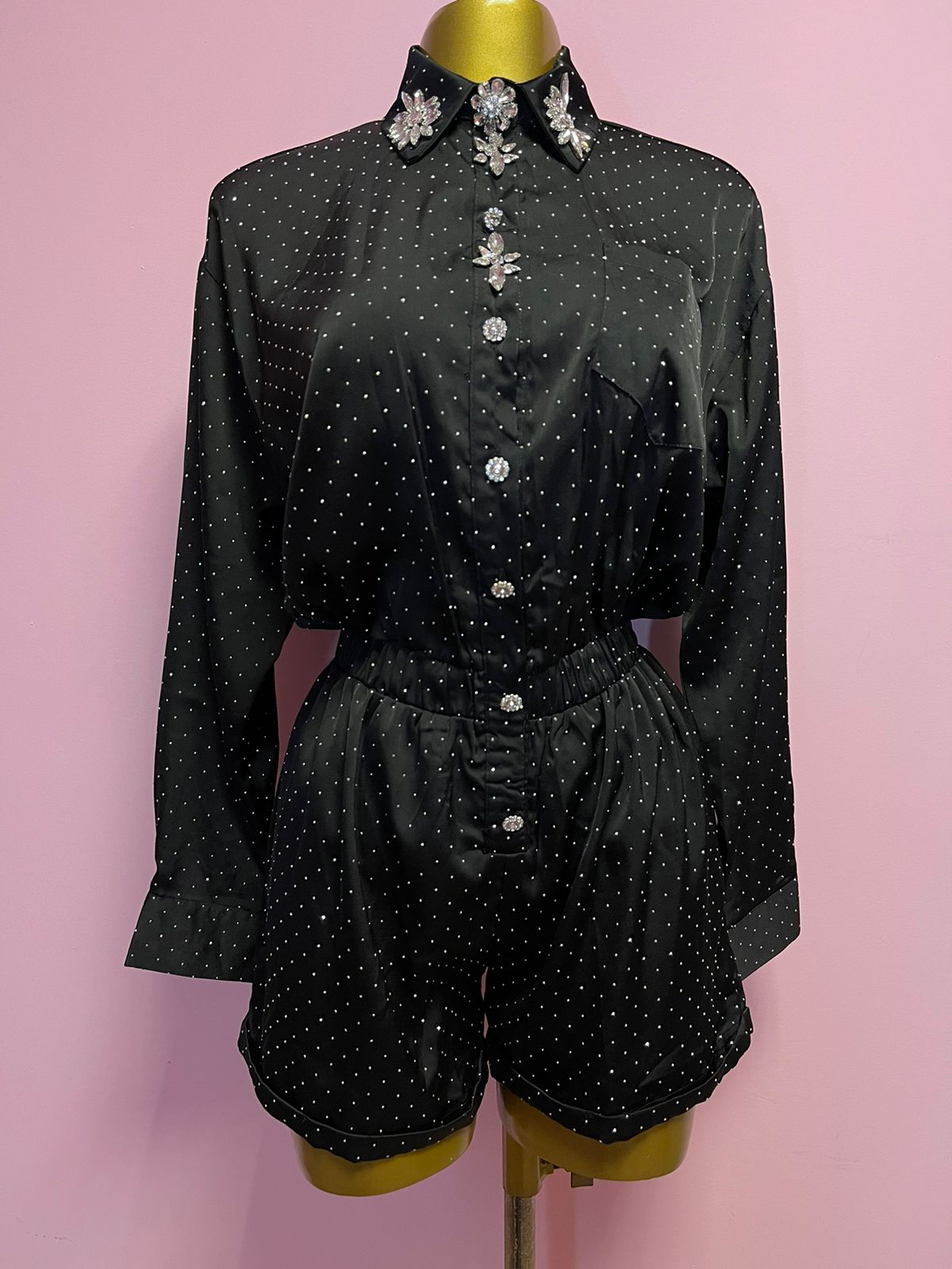 JUMPSUIT CON APLICACIONES NEGRO
