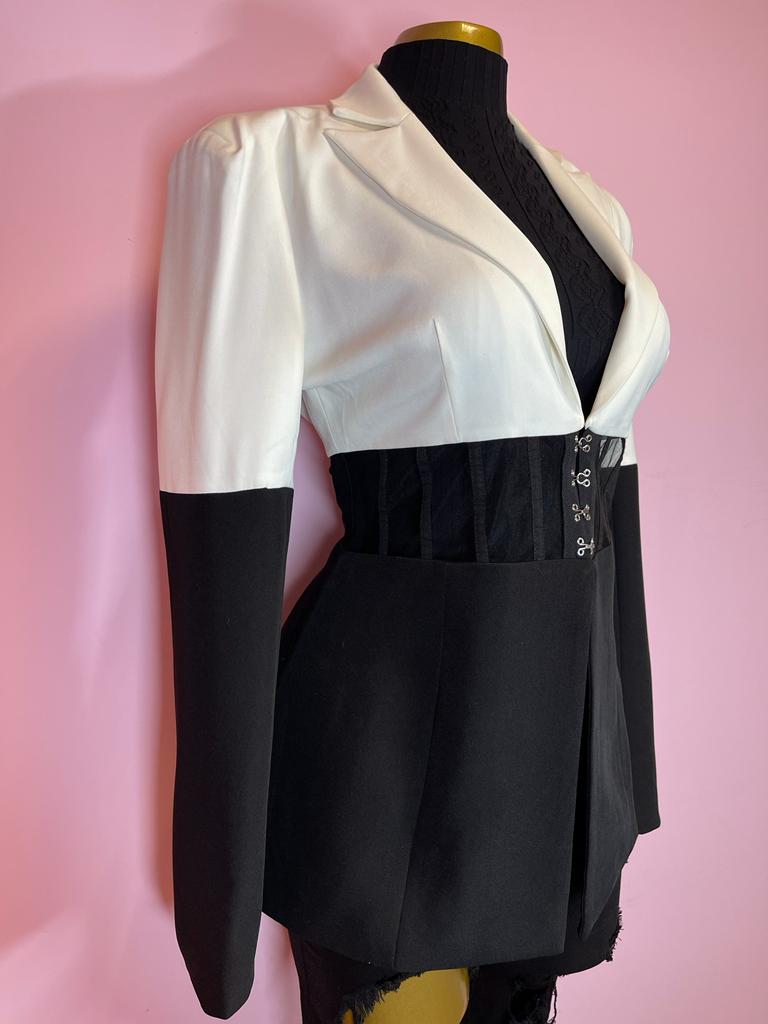 BLAZER CON BROCHES BICOLOR