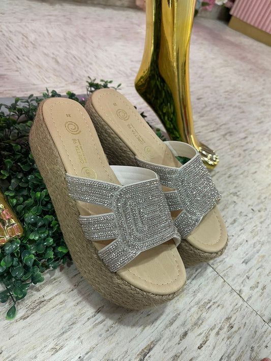 SANDALIA PLATAFORMA DESTELLO DE BRILLOS