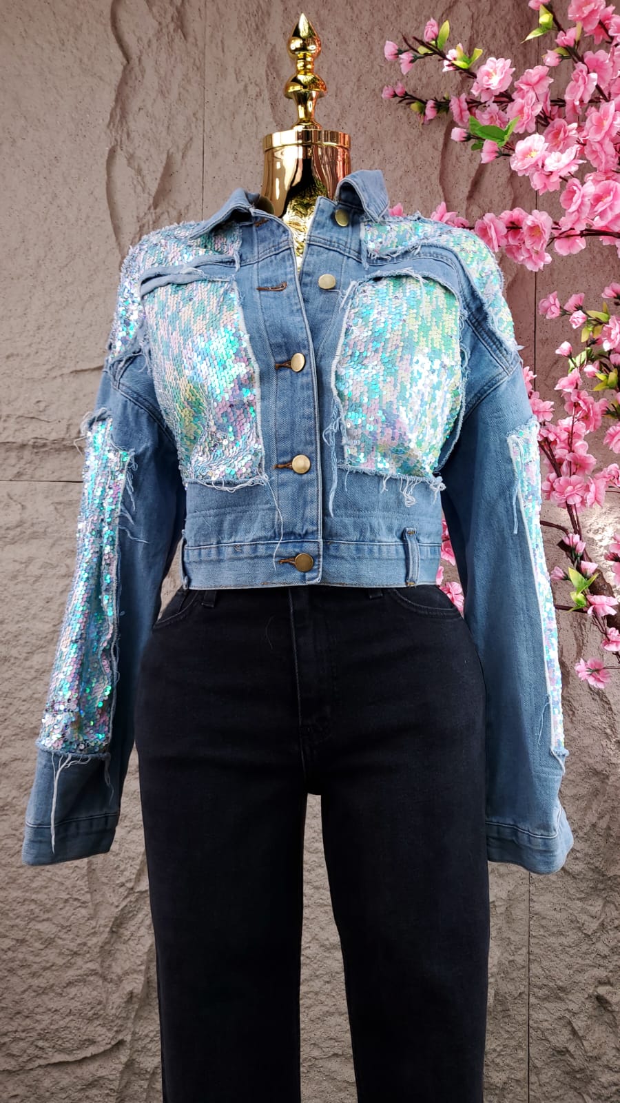 CHAMARRA DENIM CON LENTEJUELAS BICOLOR