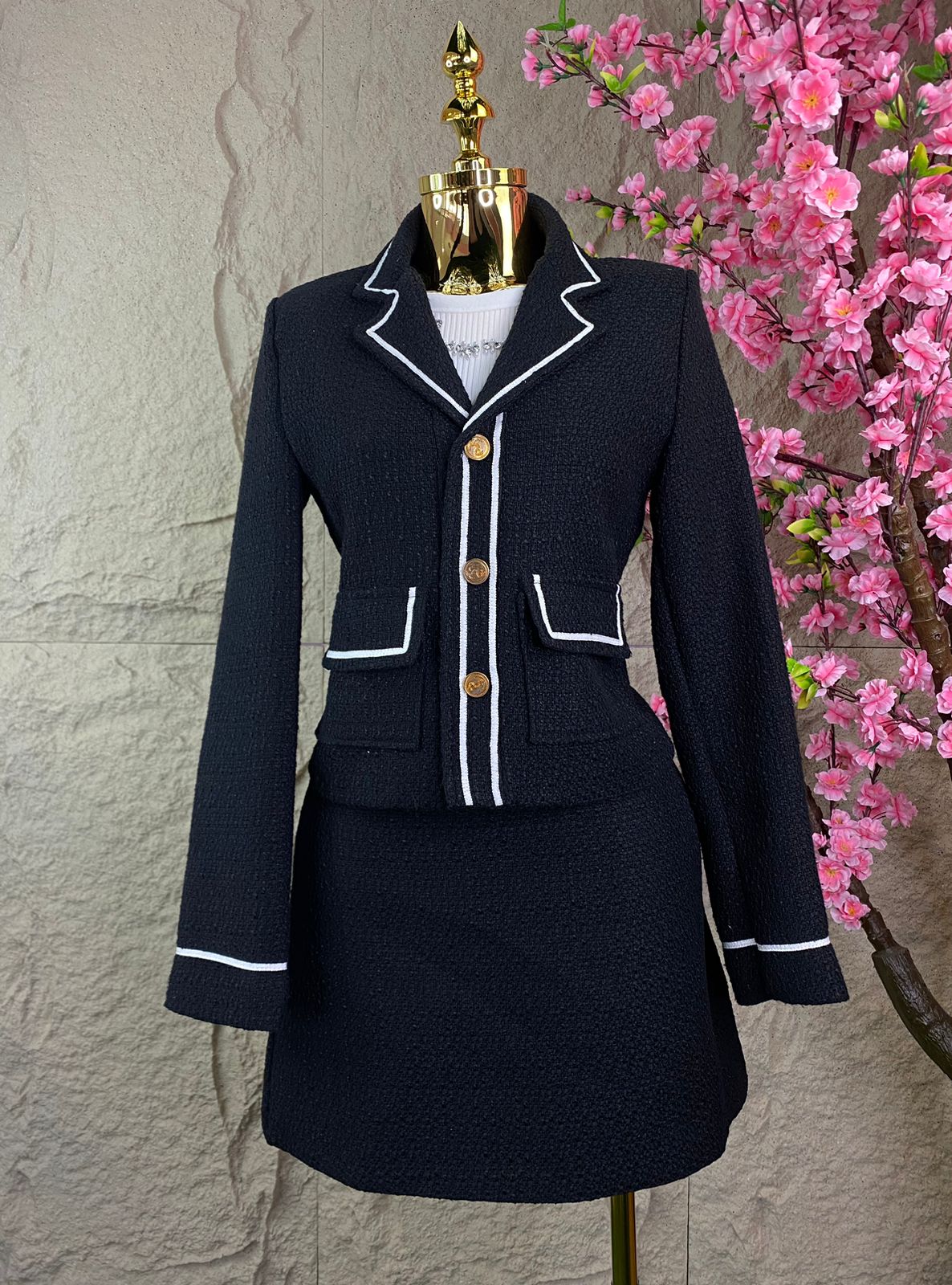 CONJUNTO SACO/FALDA LINEA BLANCA NEGRO