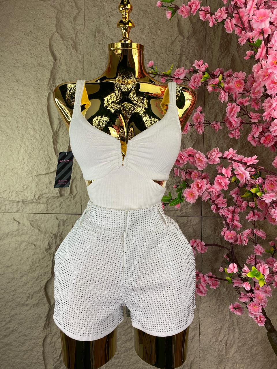 SHORT CON PRECILLAS Y BRILLOS