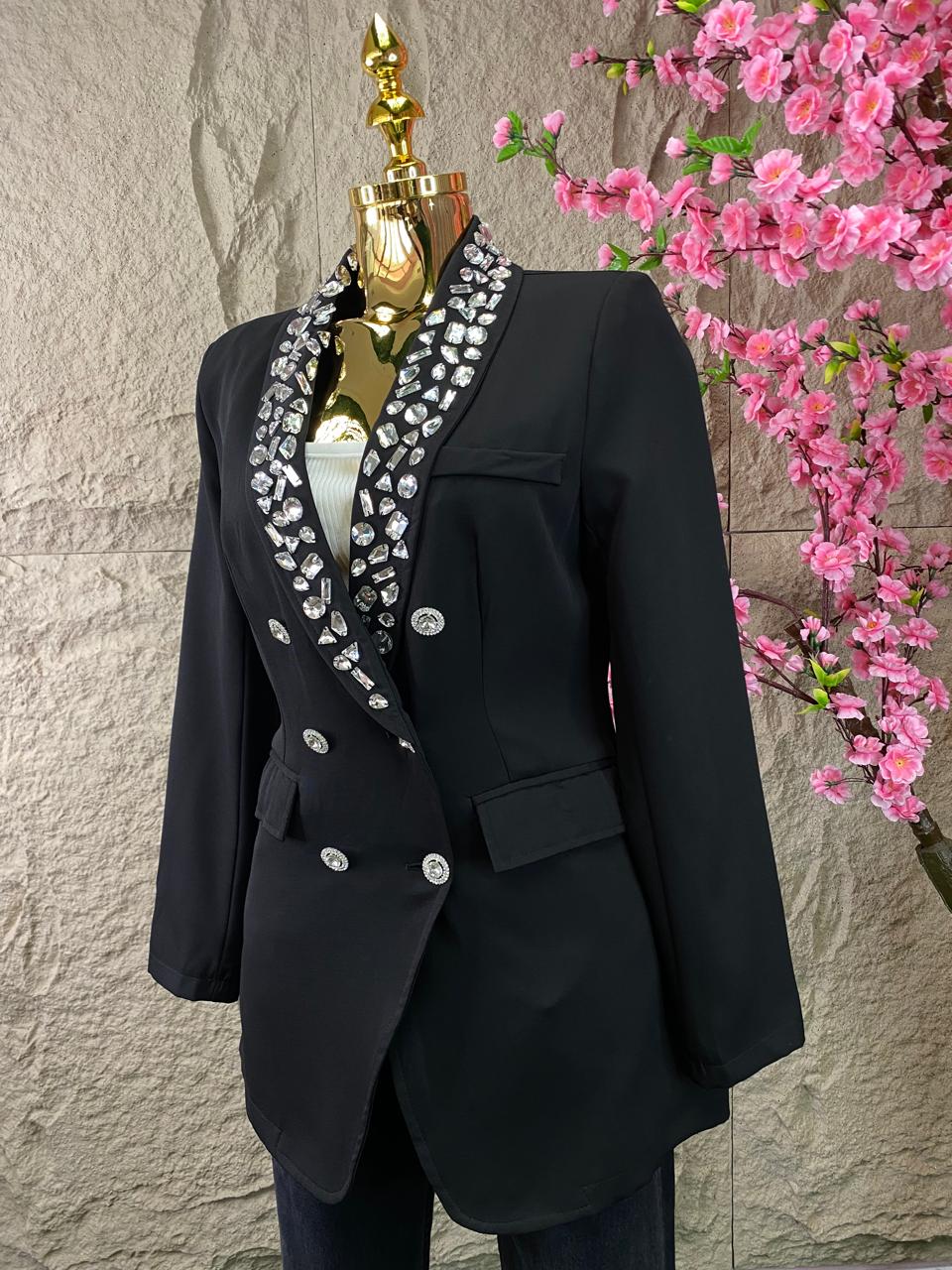 BLAZER CON PIEDRAS NEGRO