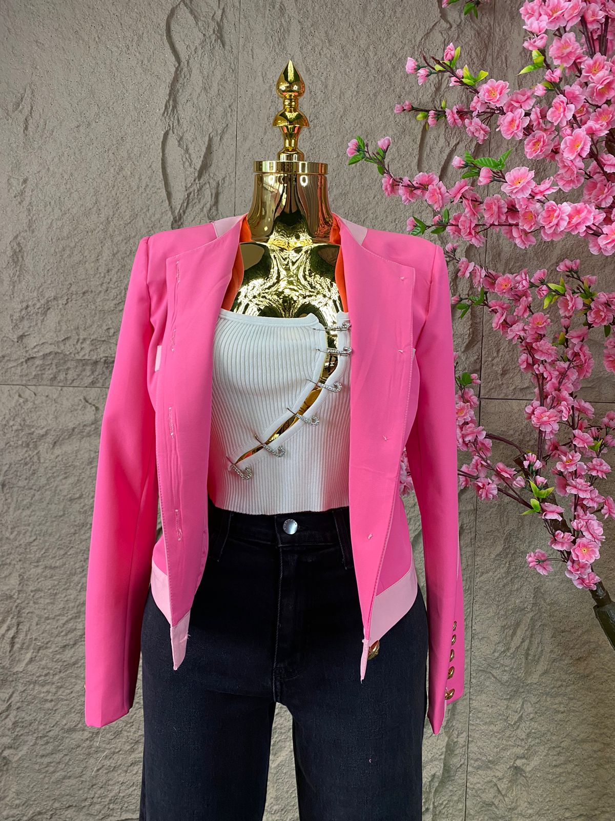 BLAZER CORTO CON BOTONES