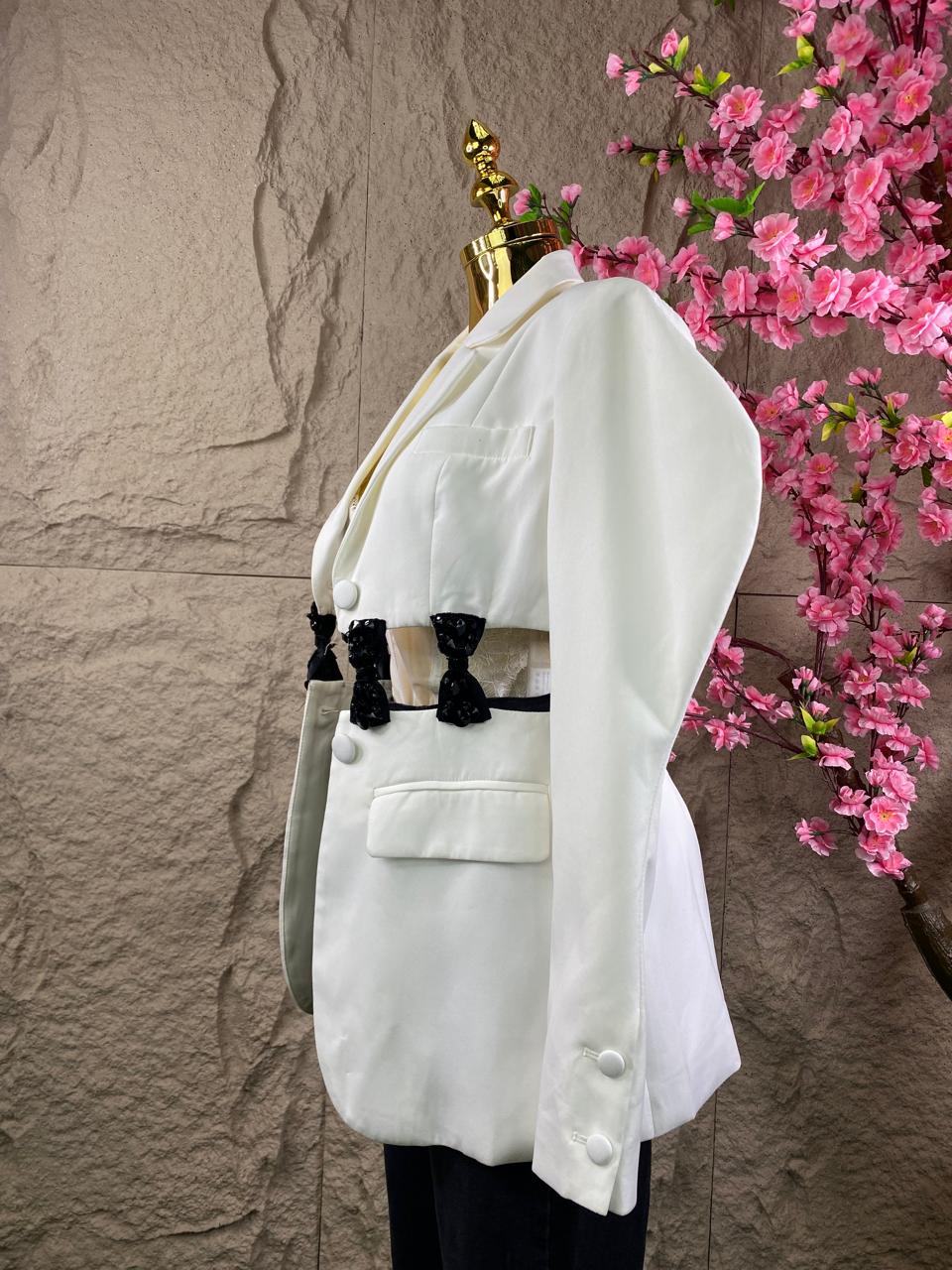 BLAZER MOÑOS MARFIL