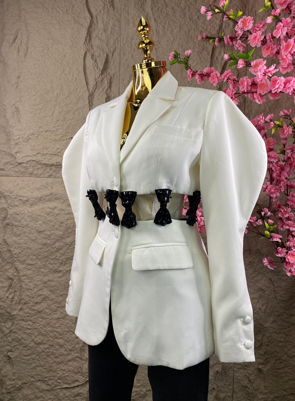 BLAZER MOÑOS MARFIL
