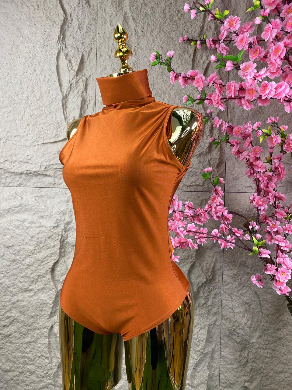 BODY CUELLO TORTUGA
