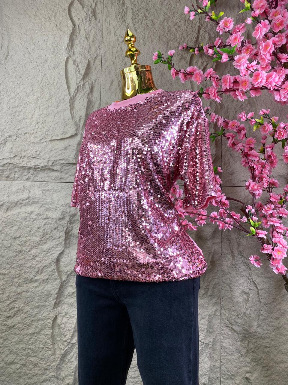 BLUSA MC CON LENTEJUELA ROSA