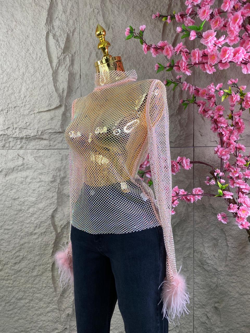 BLUSA ML DE RED CON PLUMAS EN PUÑO