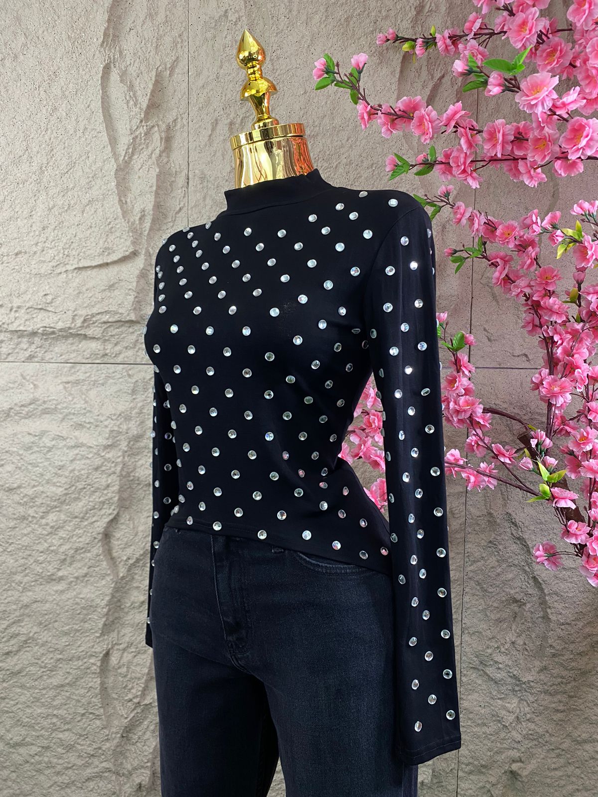 BLUSA ML PIEDRAS BRILLANTES NEGRA