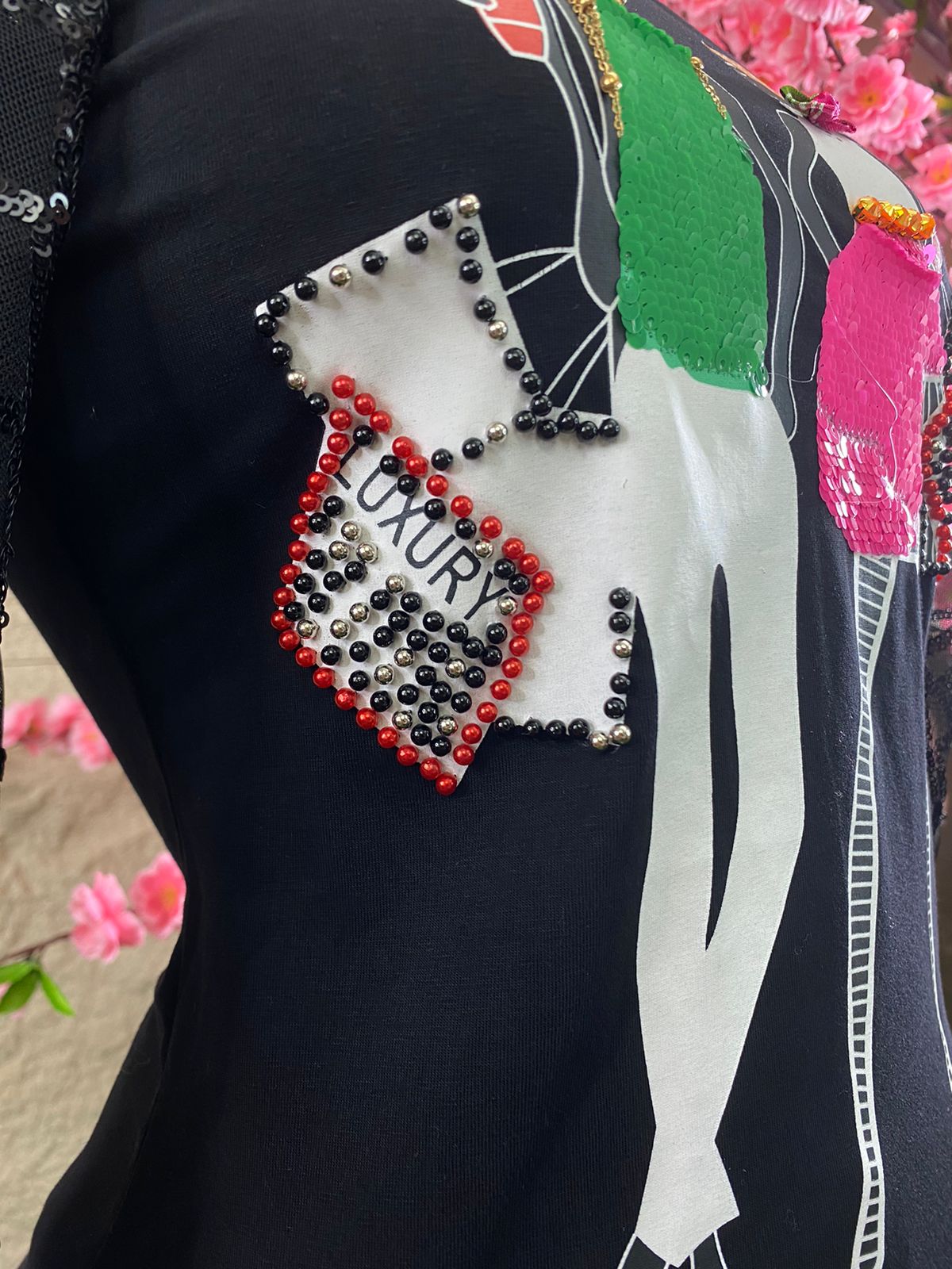BLUSA ML APLICACIONES FASHION NEGRO