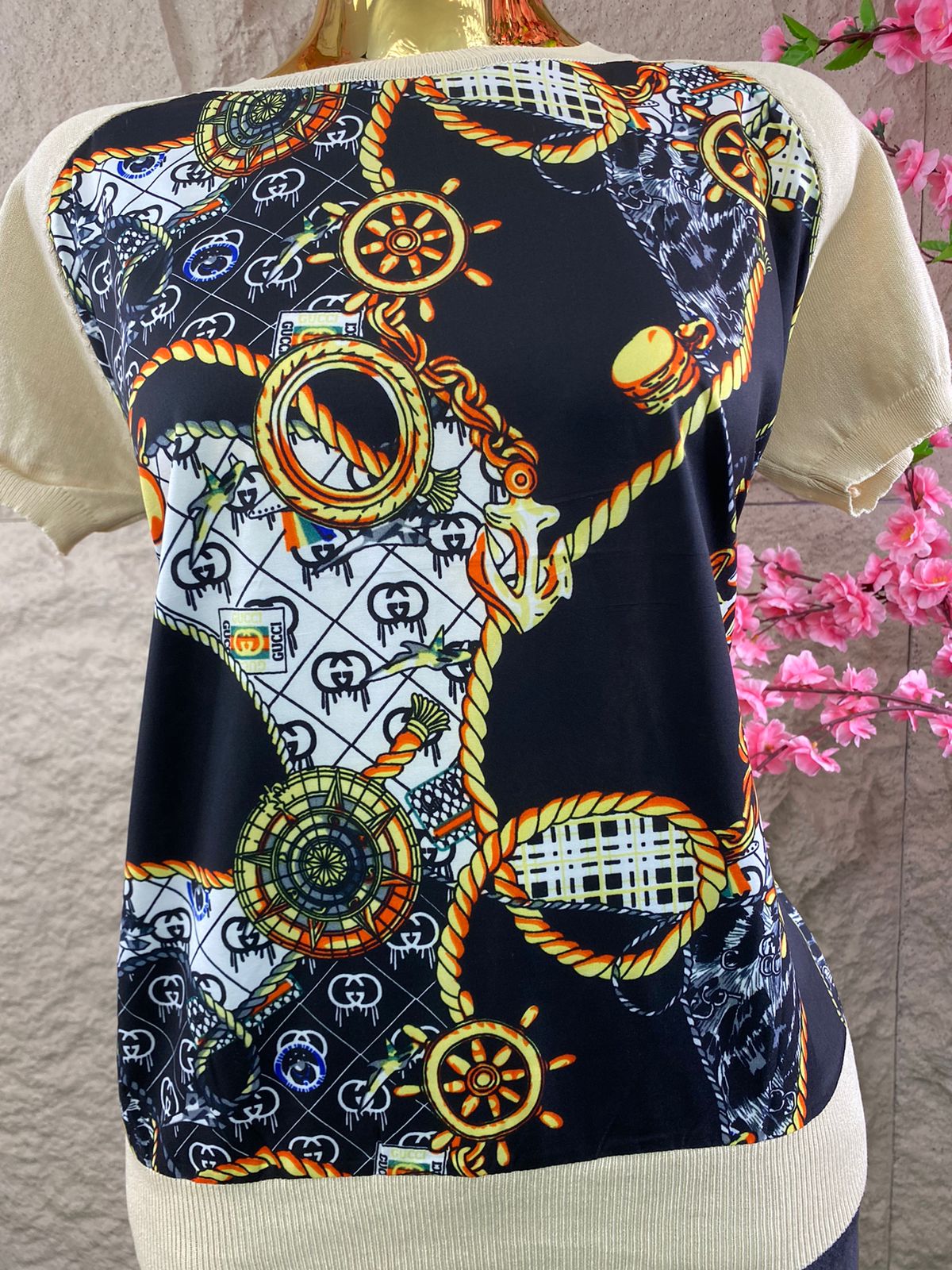 BLUSA MC ESTAMPADA BEIGE