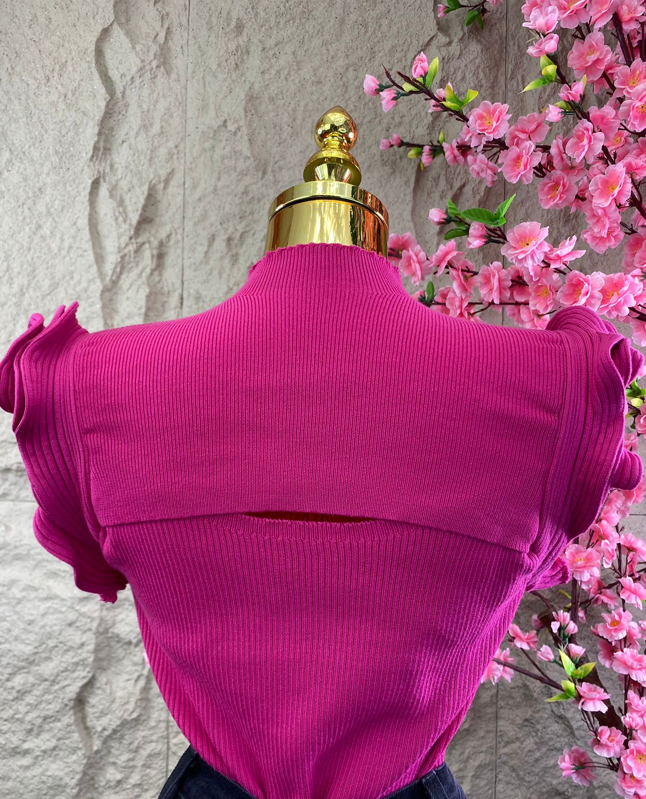BLUSA MC DE PUNTO CON OLANES COLORES