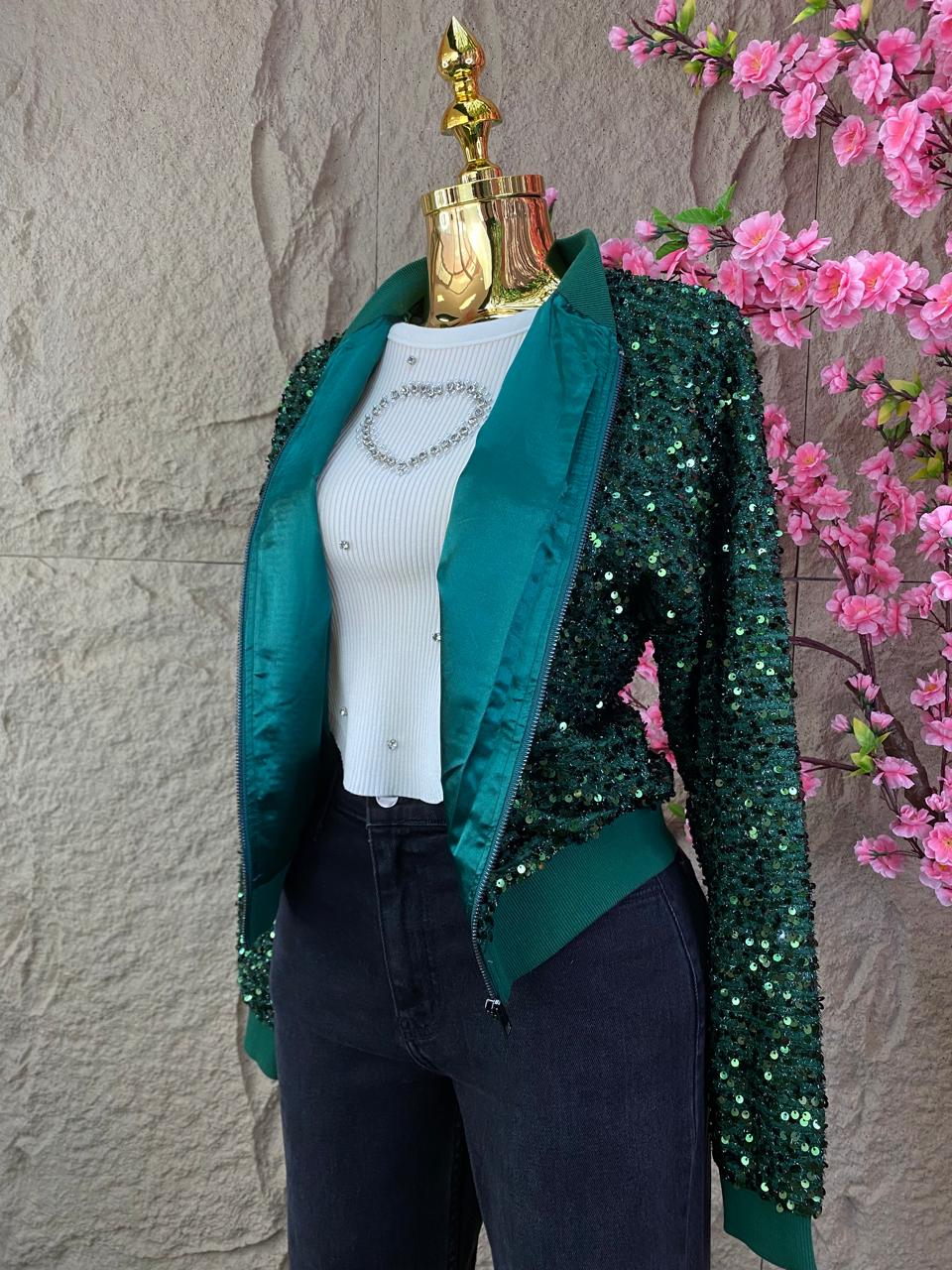 CHAMARRA CON LENTEJUELA VERDE