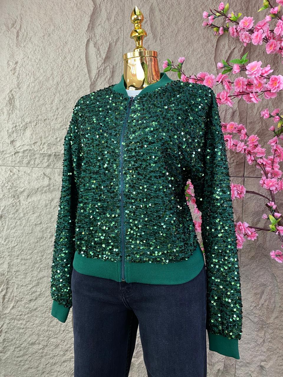 CHAMARRA CON LENTEJUELA VERDE
