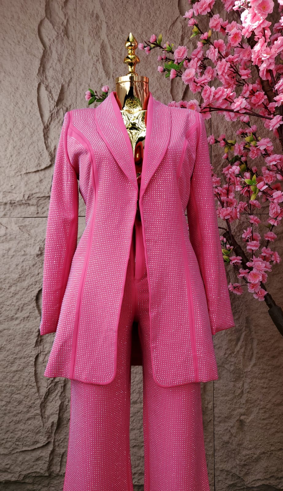 CONJUNTO PANT/TOP/SACO CON BRILLOS ROSA