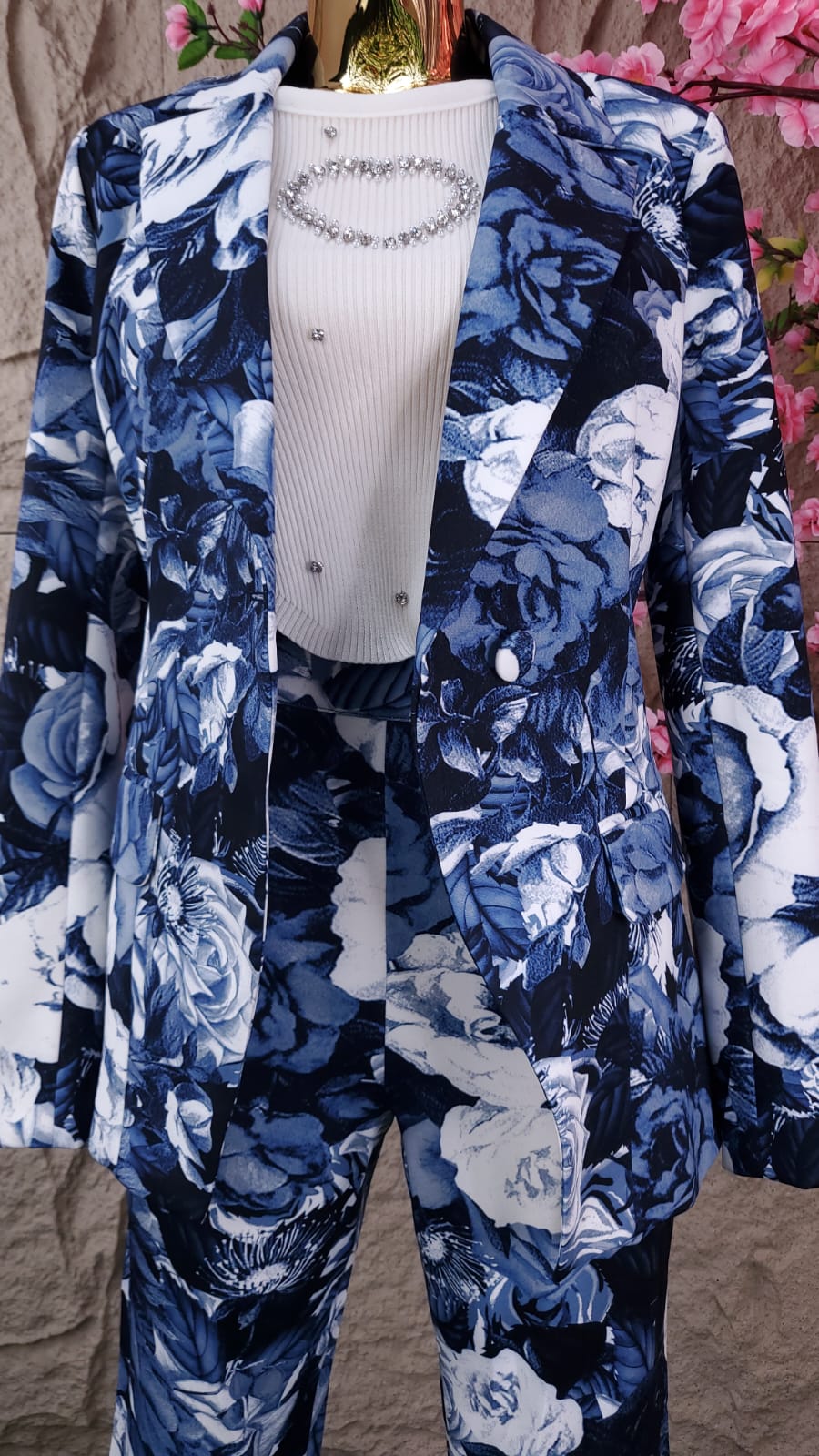 CONJUNTO PANT/SACO FLOREADO AZÚL