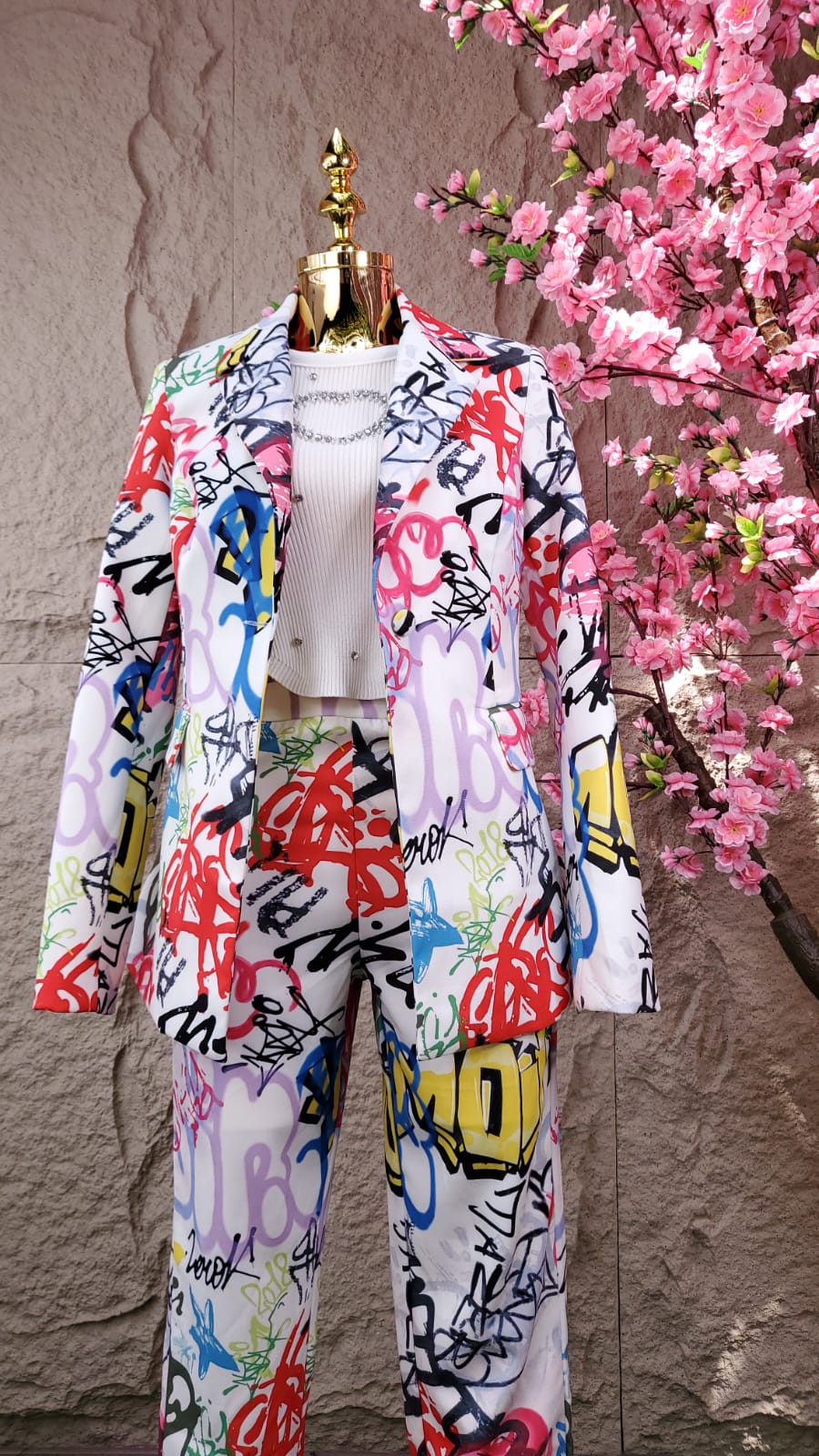 CONJUNTO PANT/SACO GRAFITI MULTICOLOR