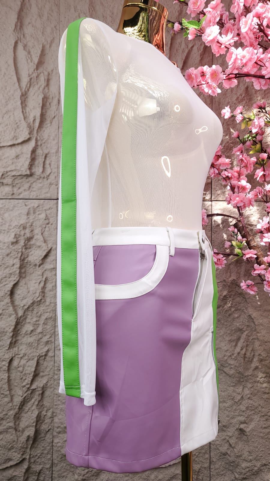 CONJUNTO FALDA/BODY EN VINIPIEL BICOLOR