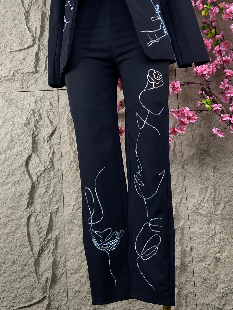 CONJUNTO PANTALON/ SACO ROSTROS BRILLOSOS