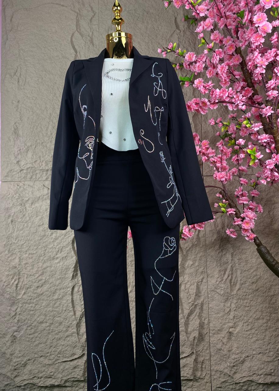 CONJUNTO PANTALON/ SACO ROSTROS BRILLOSOS