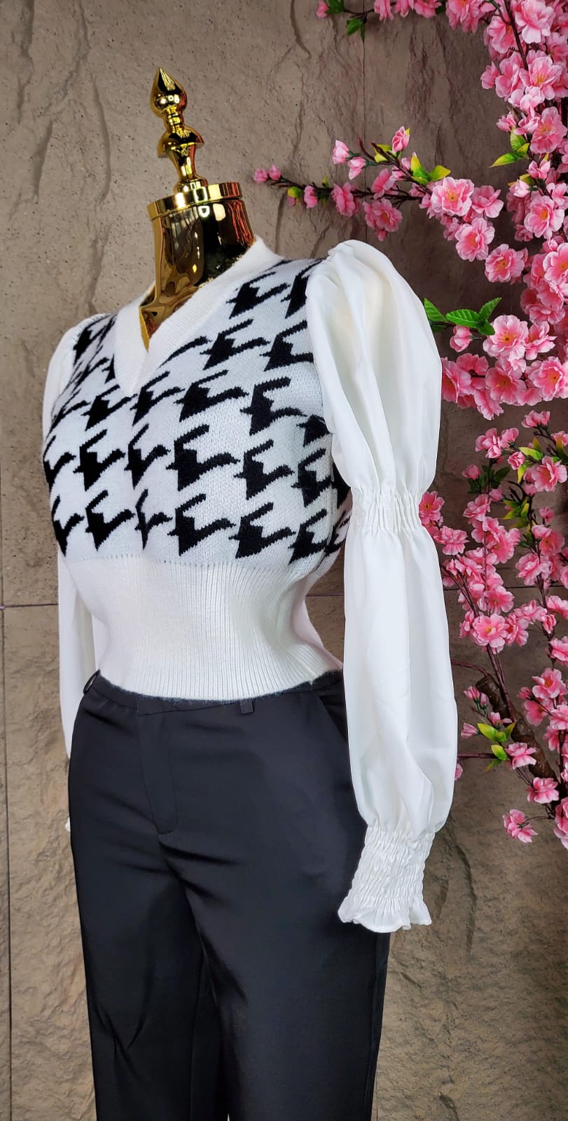 BLUSA ML INVERNAL TIPO CHALECO BLANCO & NEGRO
