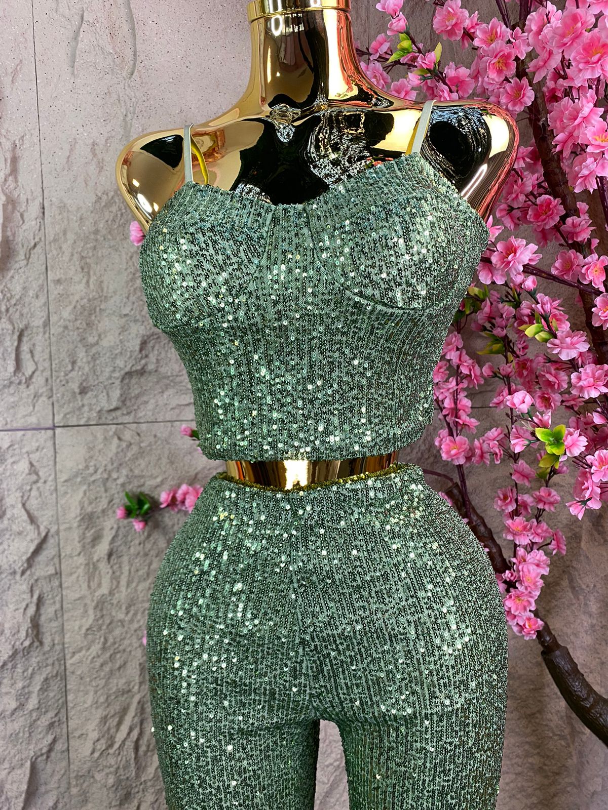 SET DE PANTALON /TOP LENTEJUELA VERDE