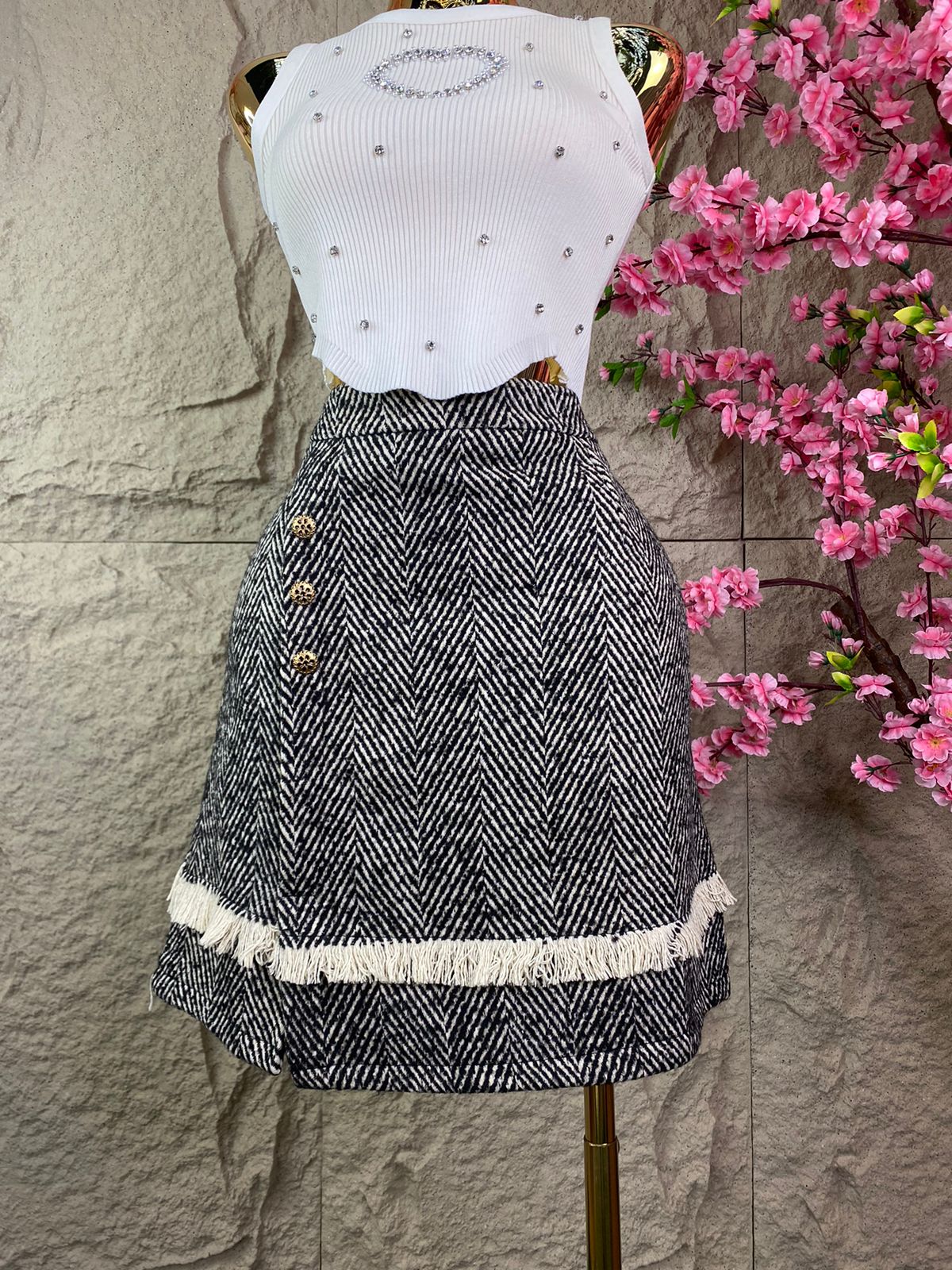 CONJUNTO SACO Y FALDA CORTA CAFE