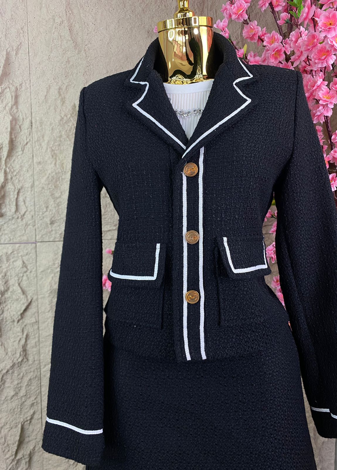 CONJUNTO SACO/FALDA LINEA BLANCA NEGRO