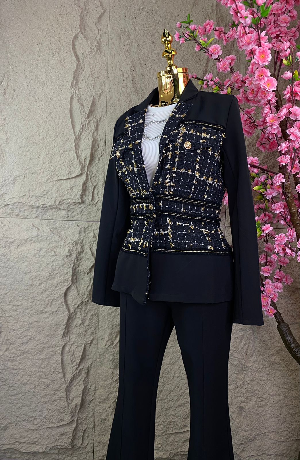 CONJUNTO PANTALON/SACO CON CUADROS NEGRO