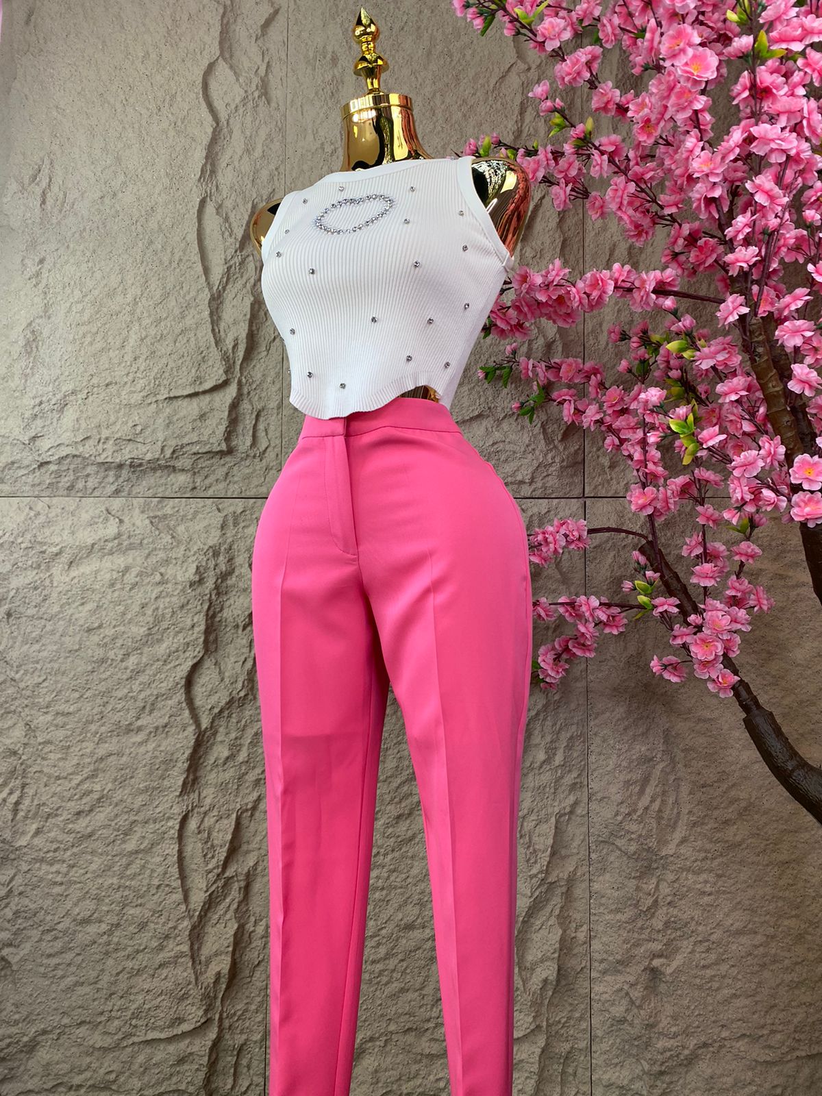 CONJUNTO PANT/SACO CON BRILLOS ROSA BARBIE