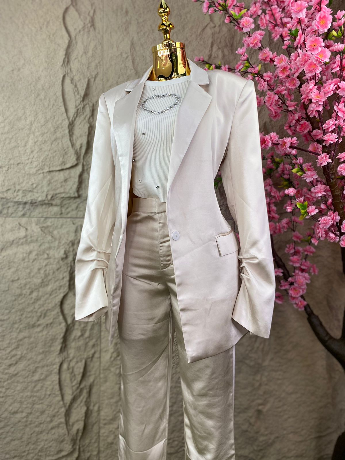 CONJUNTO PANTALON/SACO RAZO