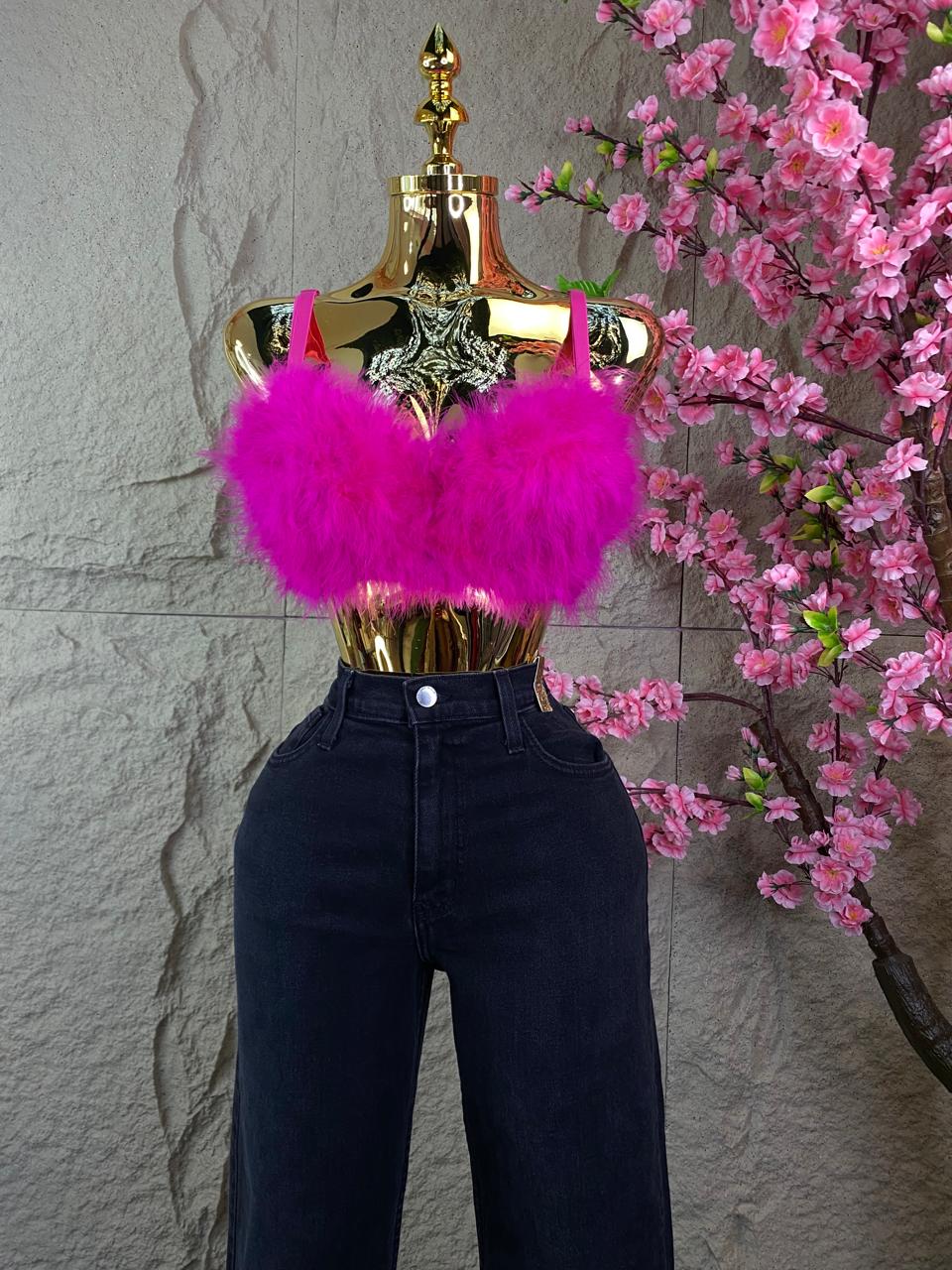 TOP PLUMAS FIUSHA