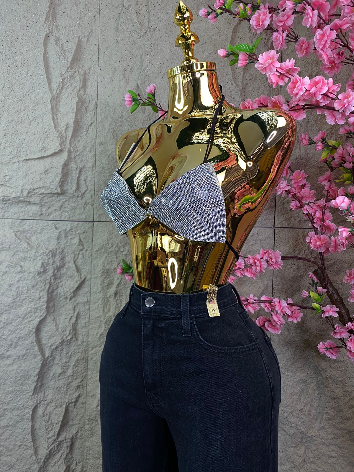 TOP DE TIRITAS BRILLOS NEGRO