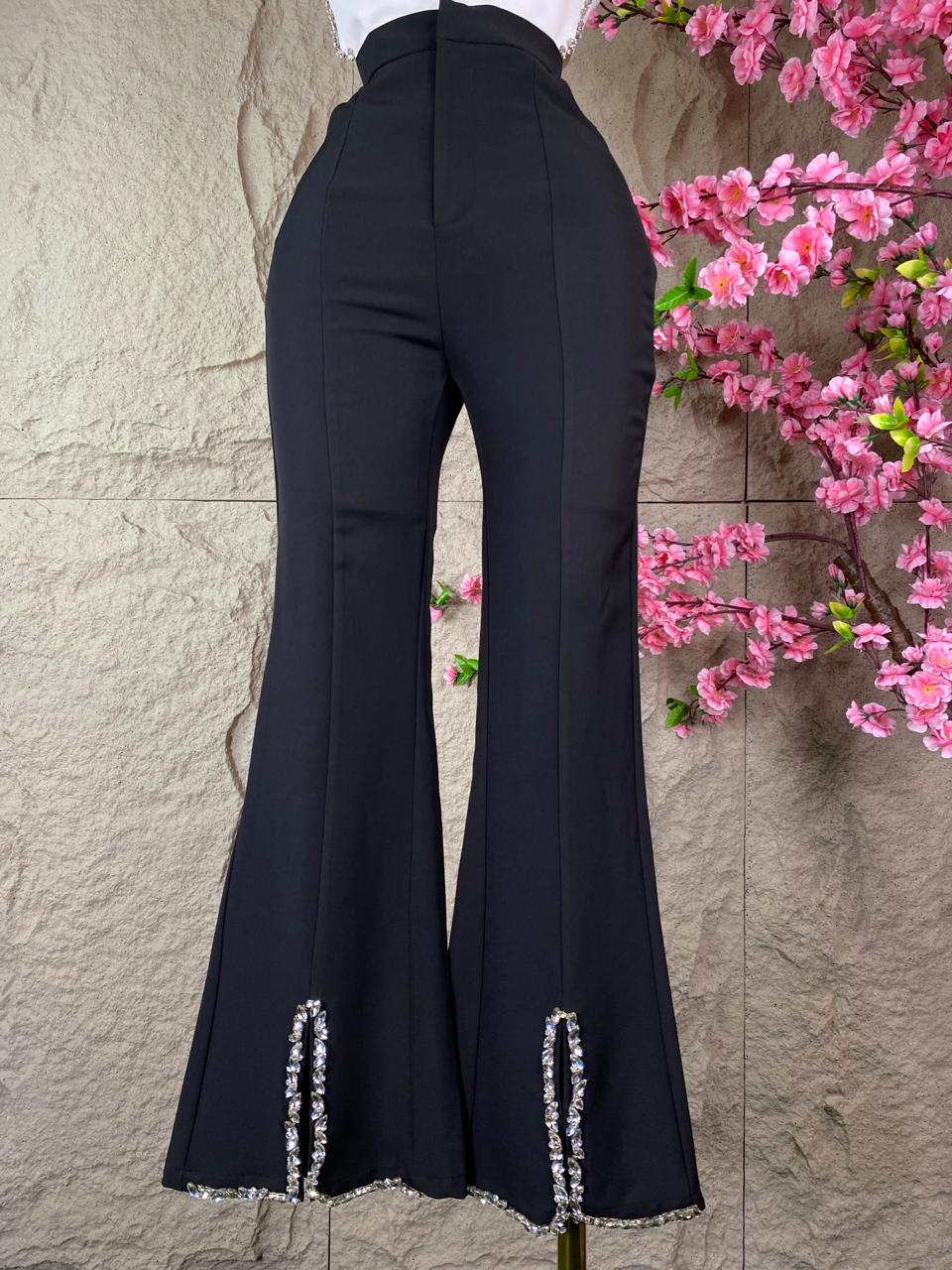 PANTALON CAMPANA DIAMANTES NEGRO