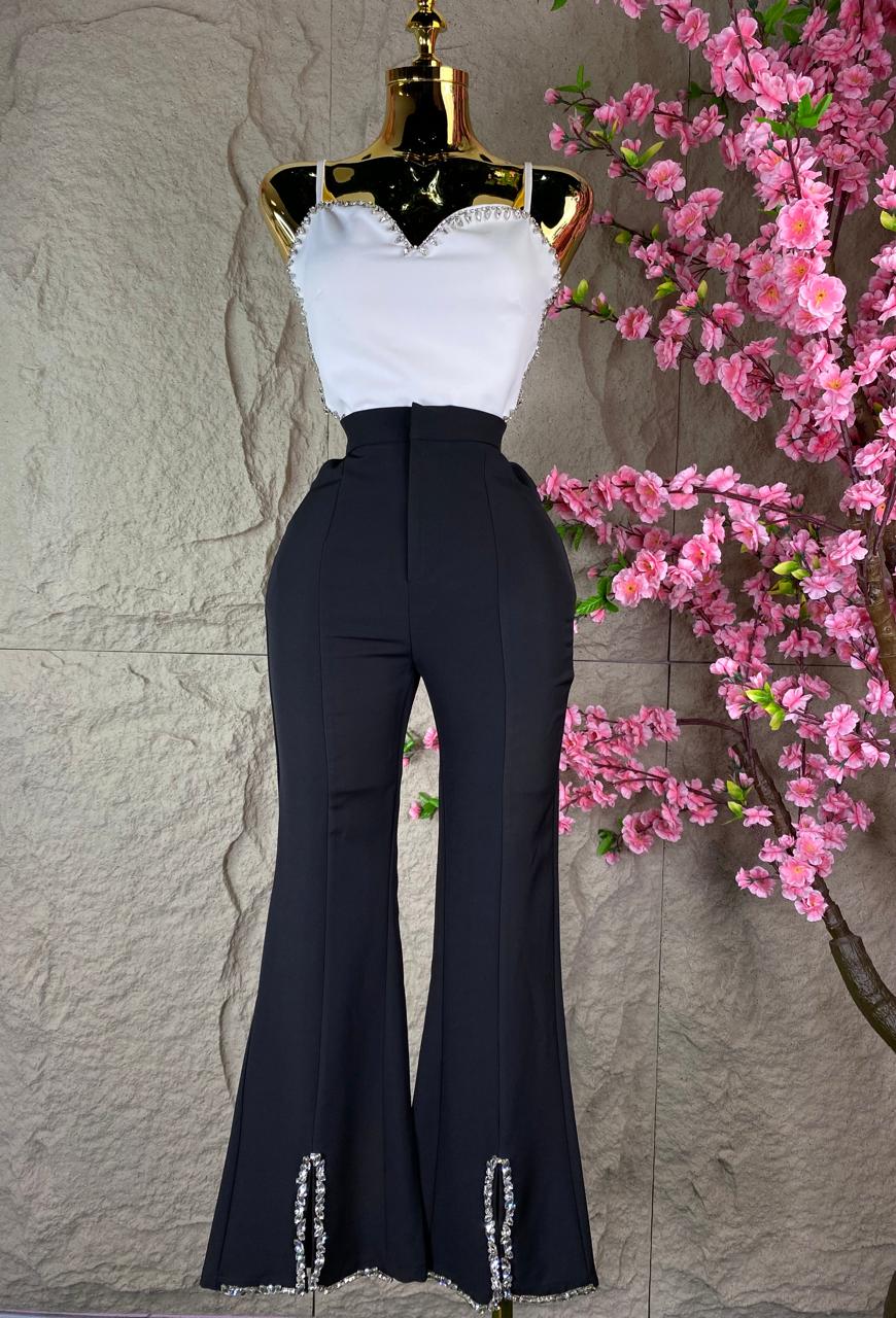 PANTALON CAMPANA DIAMANTES NEGRO
