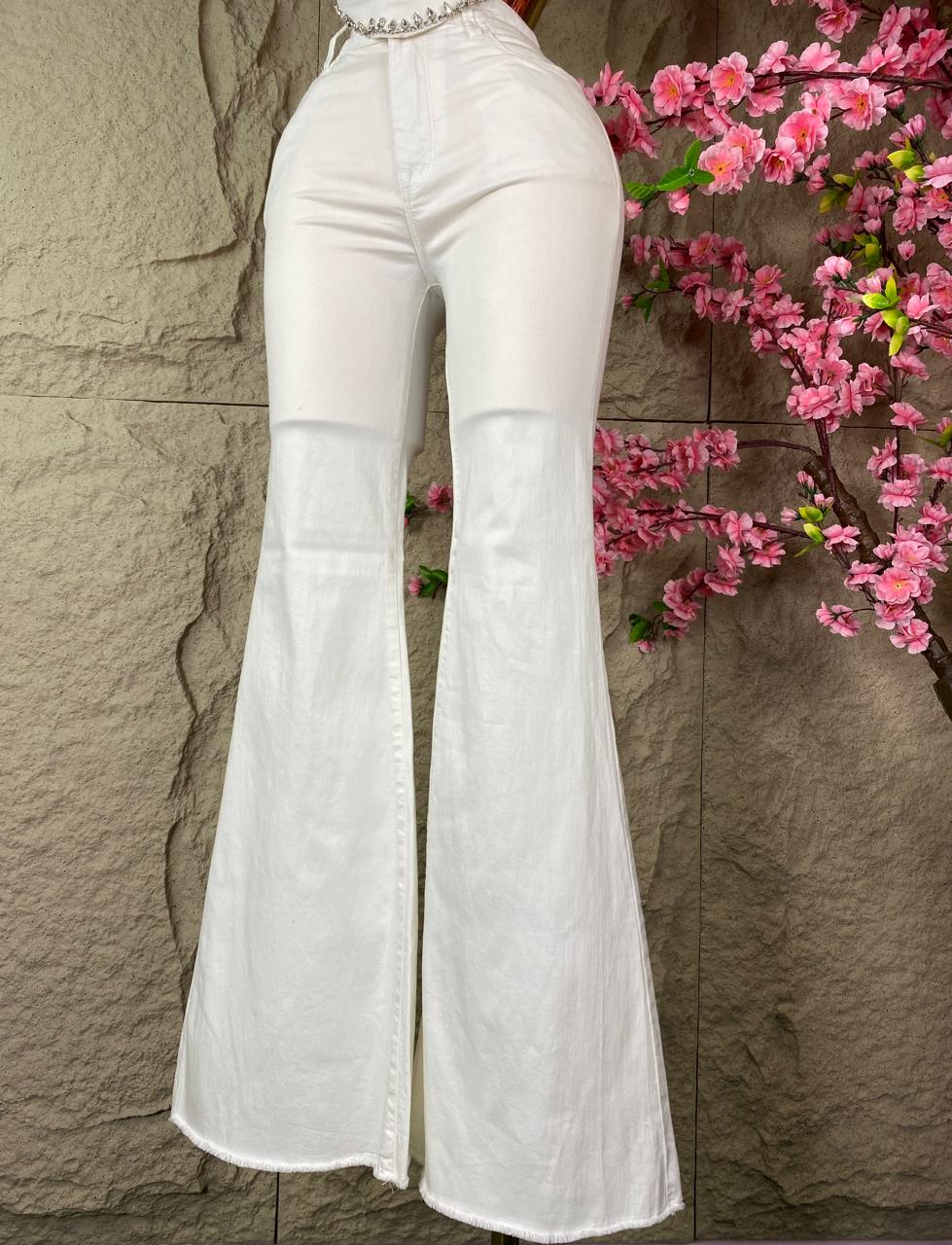 PANTALON CAMPANA DESILADO BLANCO