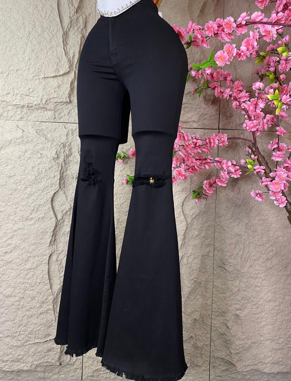 PANTALON CAMPANA DESGARRE RODILLA MEZCLILLA NEGRO