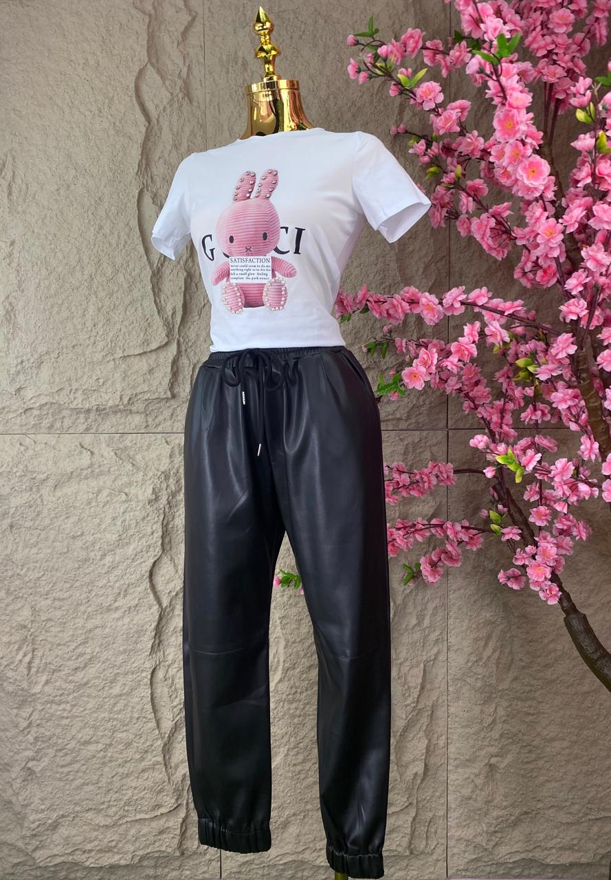 PANTALON DEPORTIVO DE VINIPIEL NEGRO