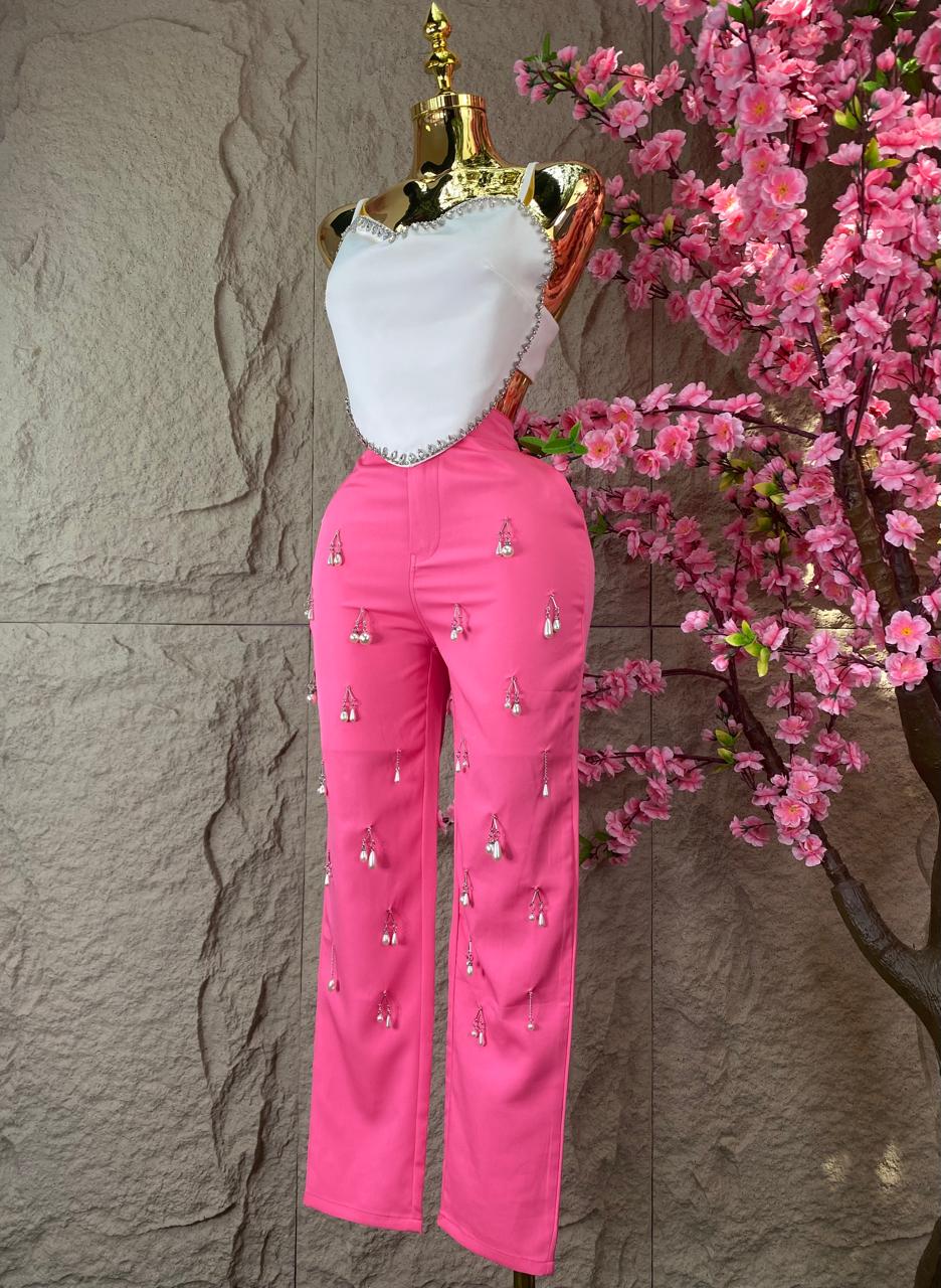 PANTALON CON PERLAS ROSA