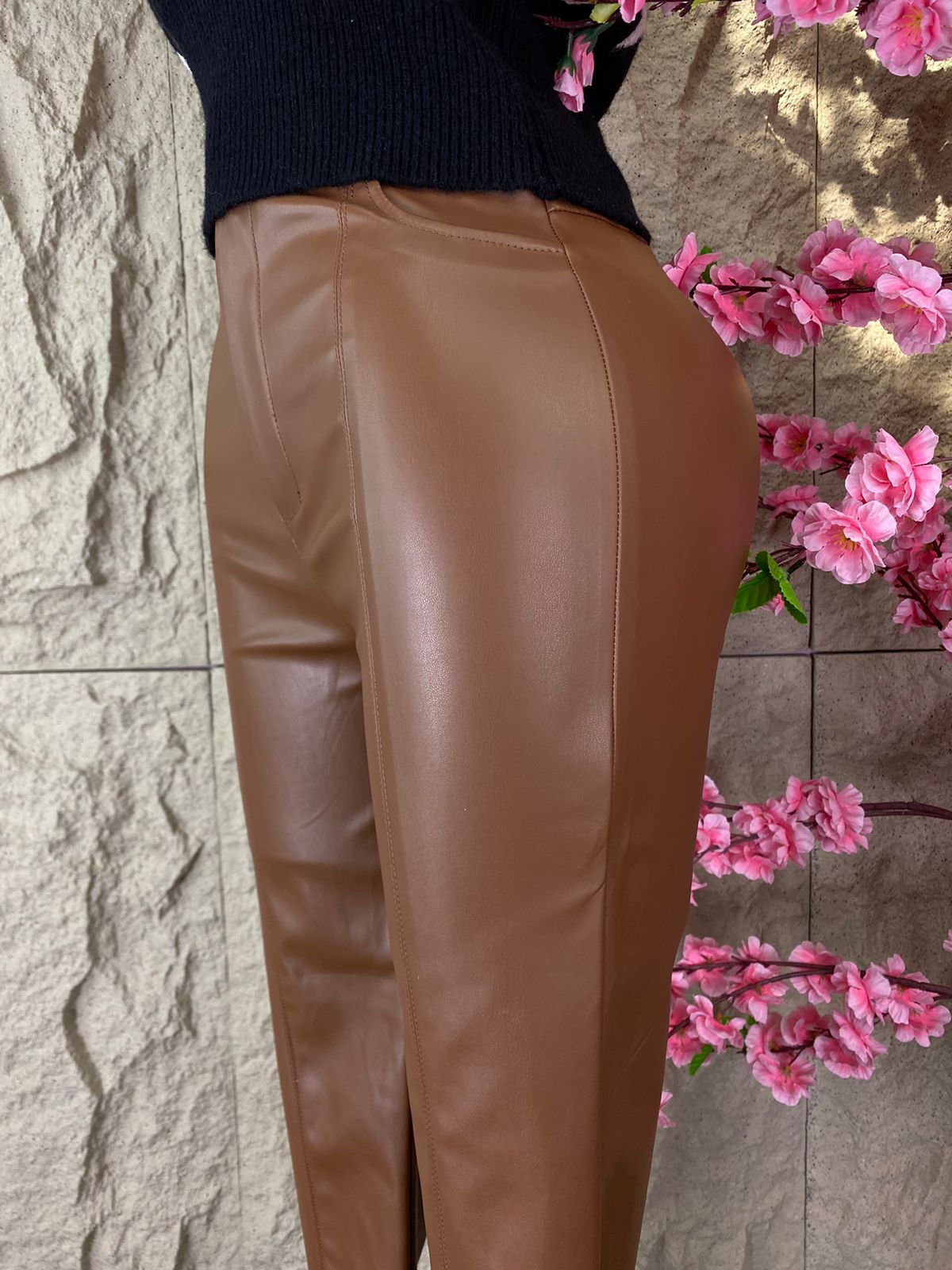 PANTALON SKINY VINIPIEL CAFÉ CAMEL