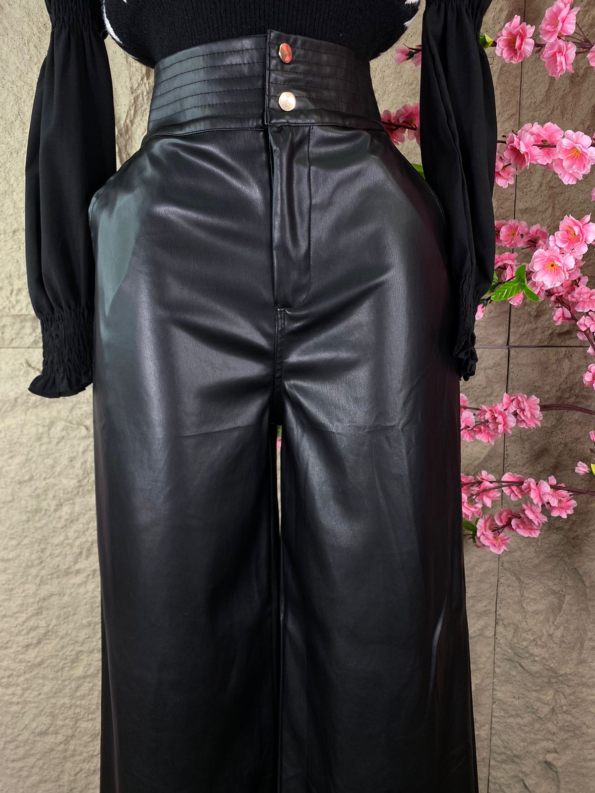PANTALON RECTO TIPO PALAZZO VINIPIEL NEGRO