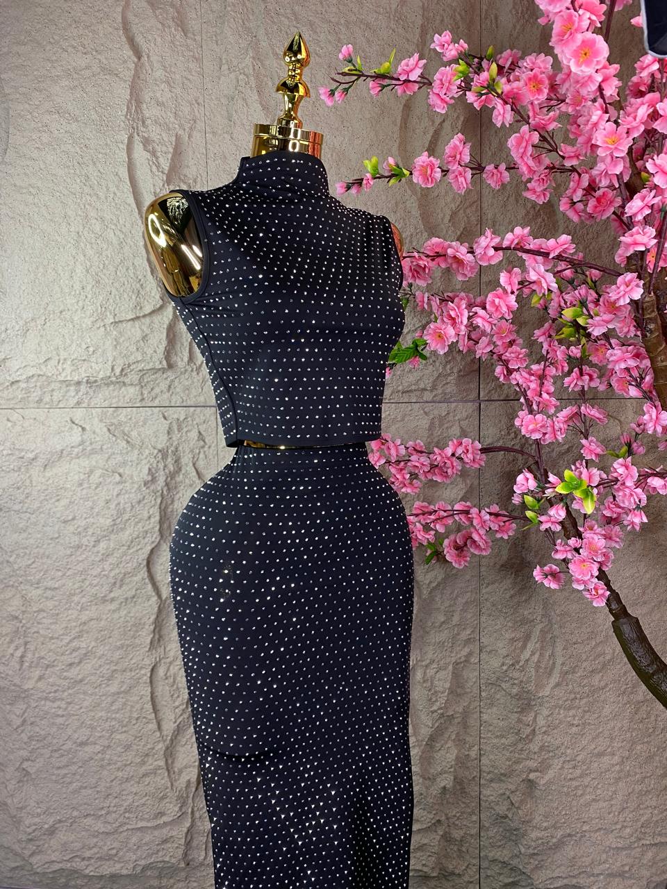 SET FALDA LARGA/ TOP CON BRILLOS NEGRO