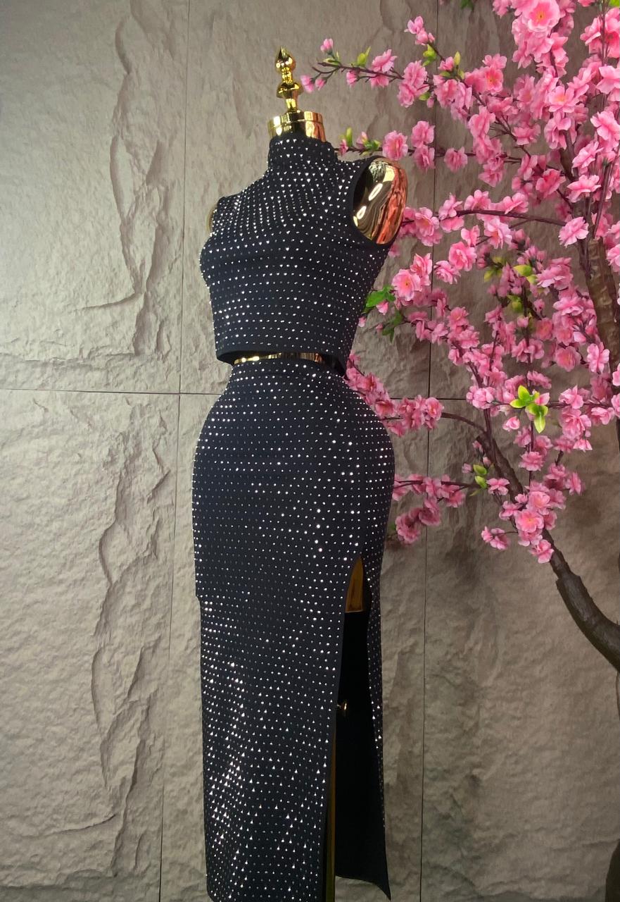 SET FALDA LARGA/ TOP CON BRILLOS NEGRO