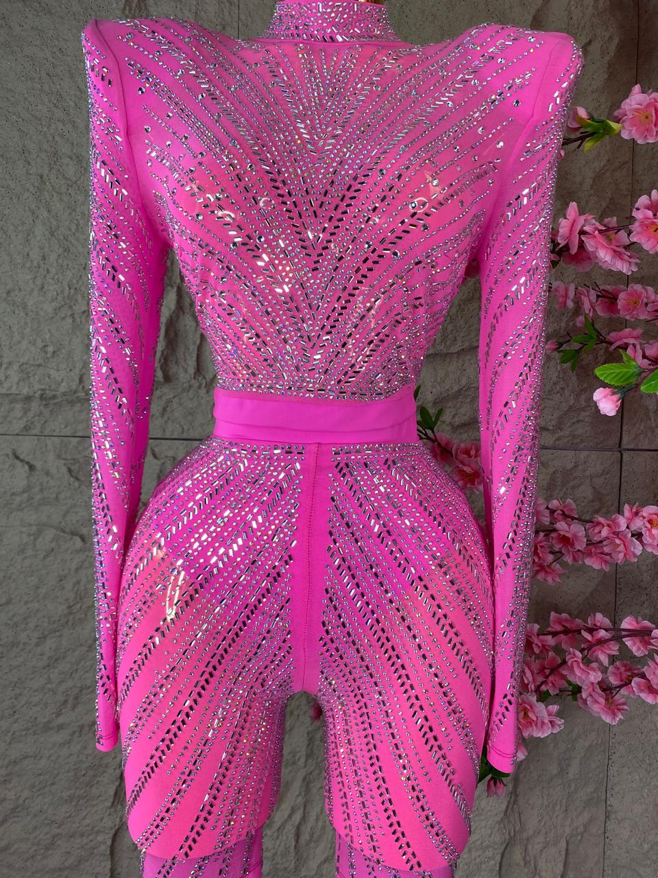 SET DEPORTIVO NIKER/BLUSA CON BRILLOS ROSA