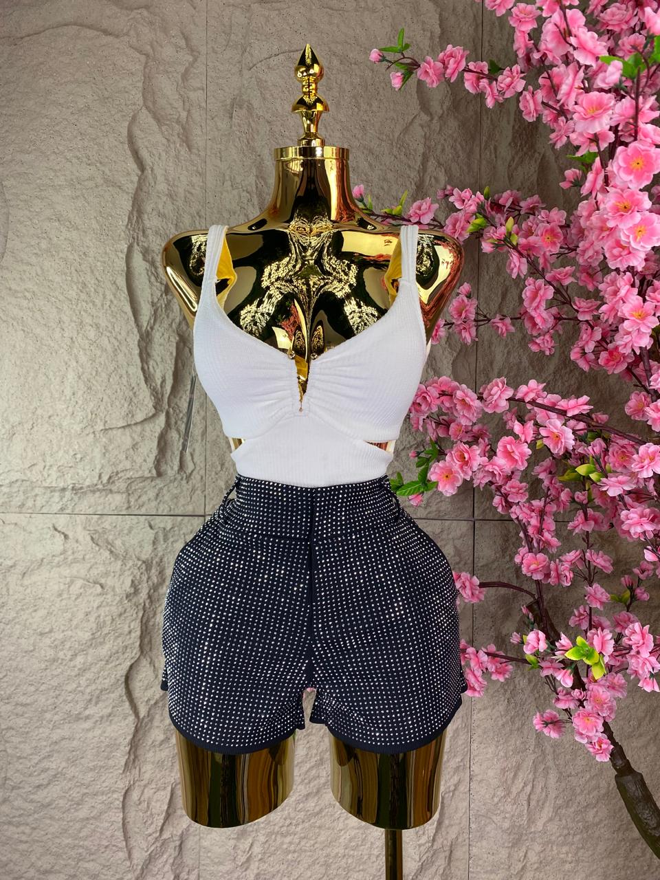 SHORT CON PRECILLAS Y BRILLOS