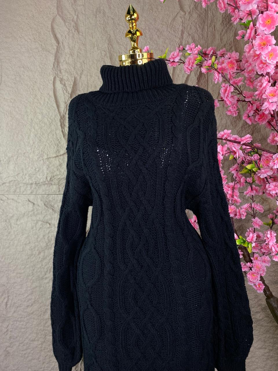 SWEATER LARGO TEJIDO NEGRO